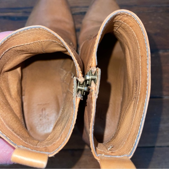 Frye Tan Leather Ankle Booties with Stacked Heel - Picture 5 of 7
